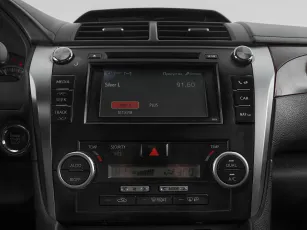 Toyota  16