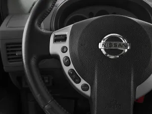 Nissan  11