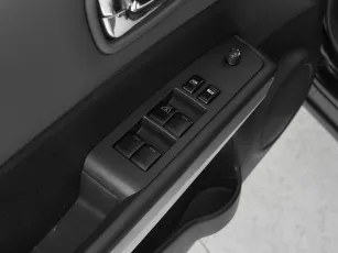 Nissan  13