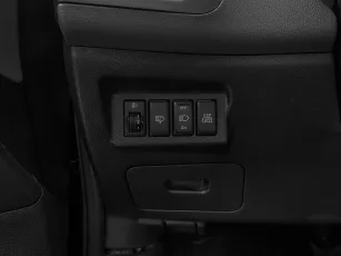Nissan  14
