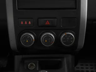 Nissan  17