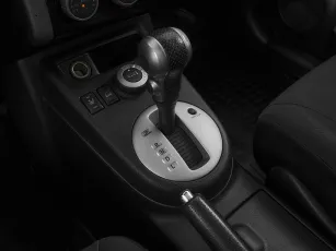 Nissan  19