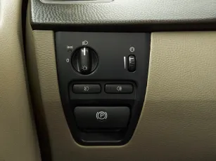 Volvo  15