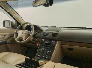 Volvo  9