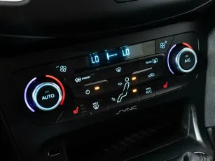 Ford  10