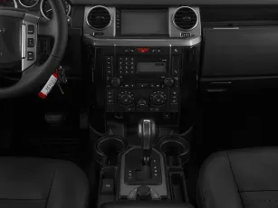 Land Rover  16