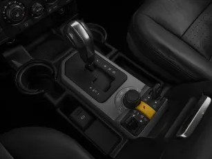Land Rover  18