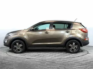 Kia  3