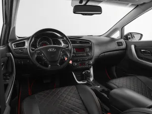 Kia  7