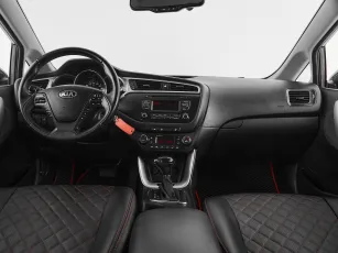 Kia  8