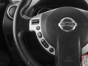 Nissan  10