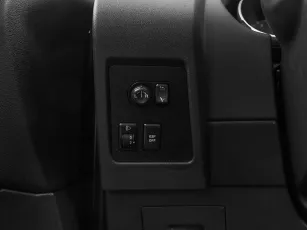 Nissan  14