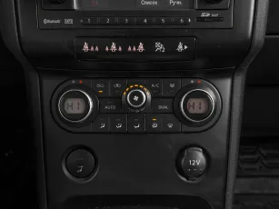 Nissan  16