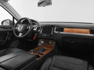 Volkswagen  9