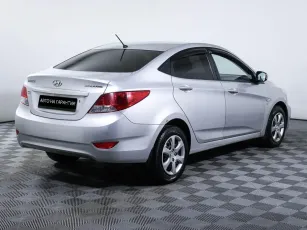 Hyundai  3