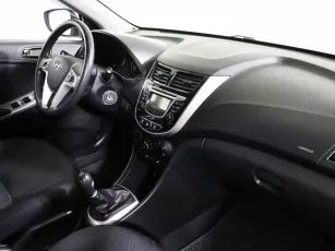 Hyundai  5