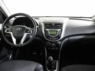Hyundai  6