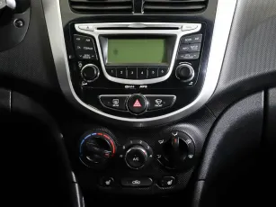 Hyundai  8