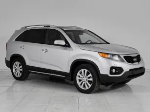 Kia  3