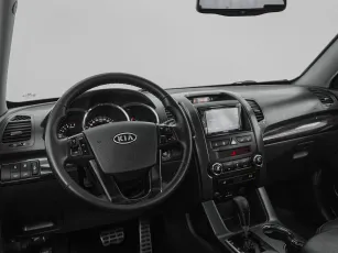 Kia  6