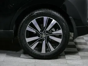 Kia  8
