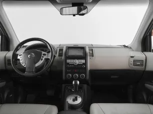 Nissan  8
