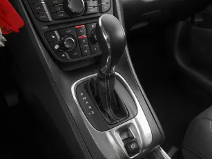 Opel  16