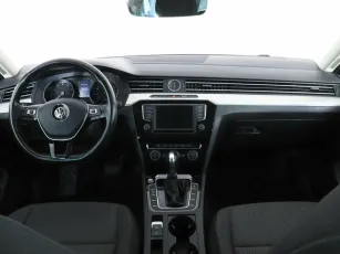 Volkswagen  7