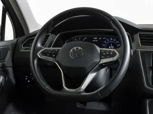 Volkswagen  12