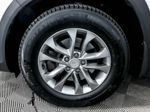 Hyundai  6