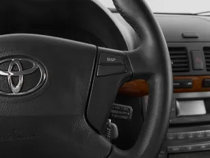 Toyota  11