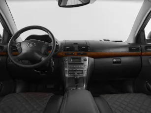 Toyota  8
