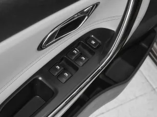 Kia  14