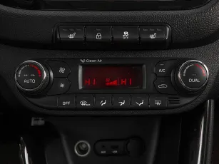 Kia  17