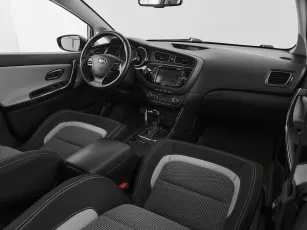 Kia  9