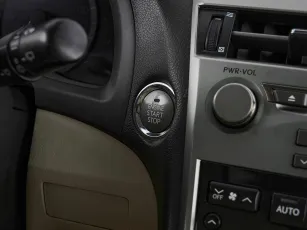 Lexus  13