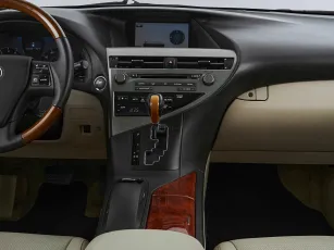 Lexus  17