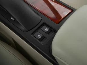 Lexus  20