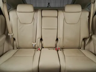Lexus  22