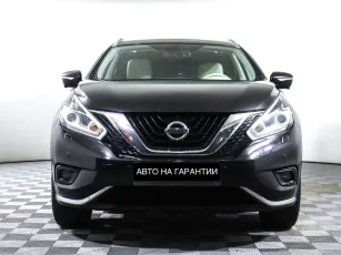 Nissan  2