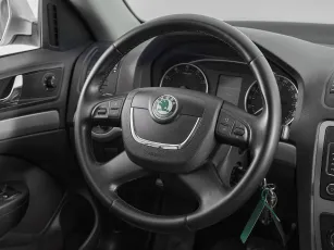 Skoda  10
