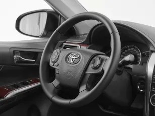 Toyota  10