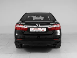Toyota  5