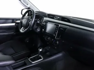 Toyota  10