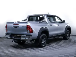 Toyota  5