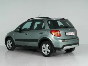 Suzuki  4