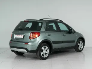 Suzuki  6