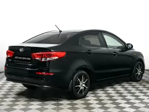Kia  3