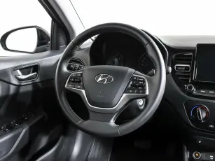 Hyundai  12