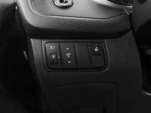Kia  14